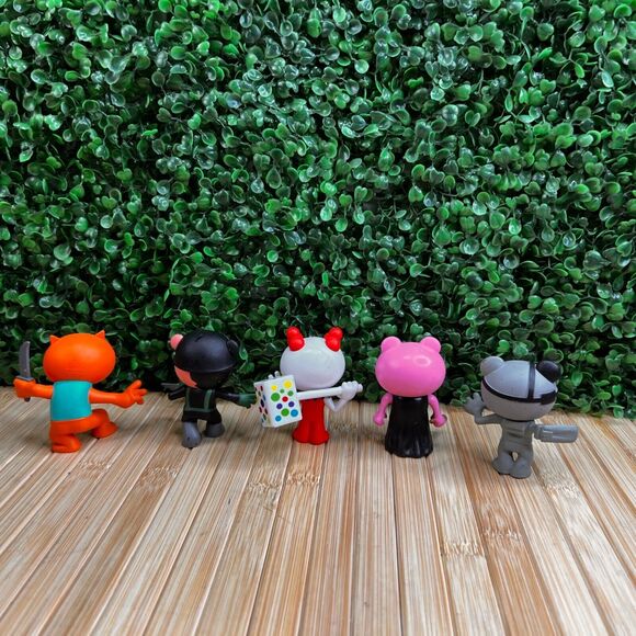 PIGGY Roblox Collectible Figures Series 1 Bundle ROBBY CHASE Rare Clowny - Picture 9 of 14